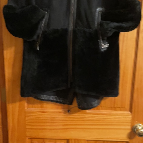 Winter jacket - Picture 9 of 11